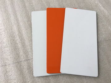 Weiß/Splitter-Aluminiumzeichen im Freien täfelt 4mm Stärke mit Feuerfestigkeit fournisseur